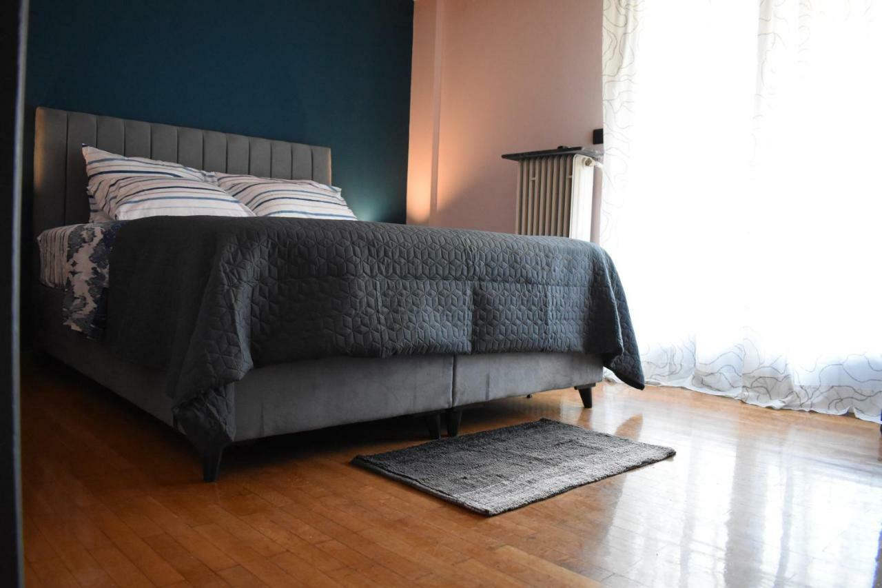Katzen Room By The Metro Athene Buitenkant foto